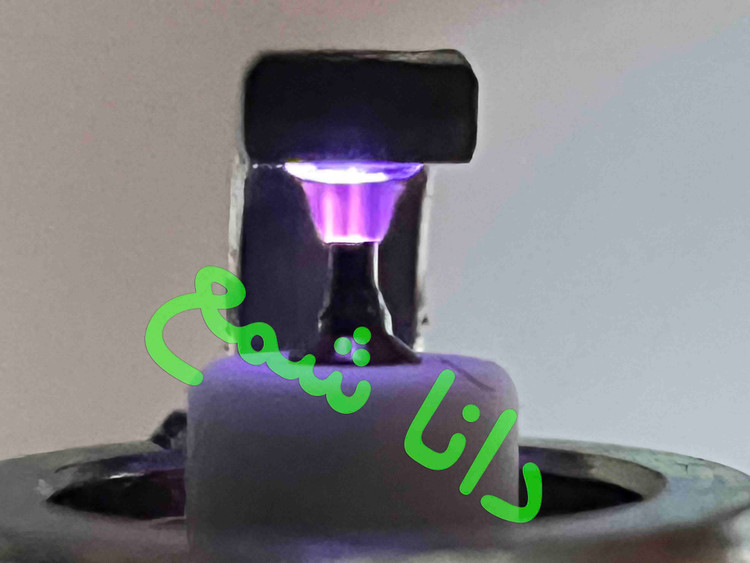 شمع انجیکا نیتِرا 93311 NGK اصلی ساخت ژاپن مدل IKR9J8 آچار 16 یورو 4 پایه کوتاه مناسب آلفا رومئو جولیتا و آلفا رومئو میتو ( قیمت به ازای یک عدد شمع)