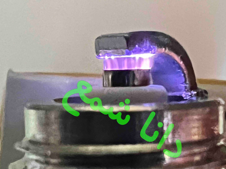 شمع انجیکا نیتِرا NGK 2120 اصلی ساخت ژاپن مدل D8EA آچار 18 یورو 4 پایه کوتاه مناسب موتورسیکلت هوندا 150 -200-250 سی سی( قیمت به ازای یک عدد شمع)